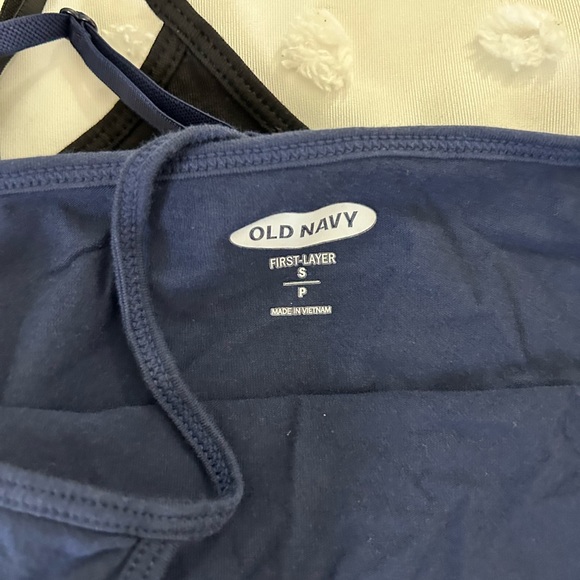NWOT Old Navy Layering Tanks Size Small - Picture 2 of 3